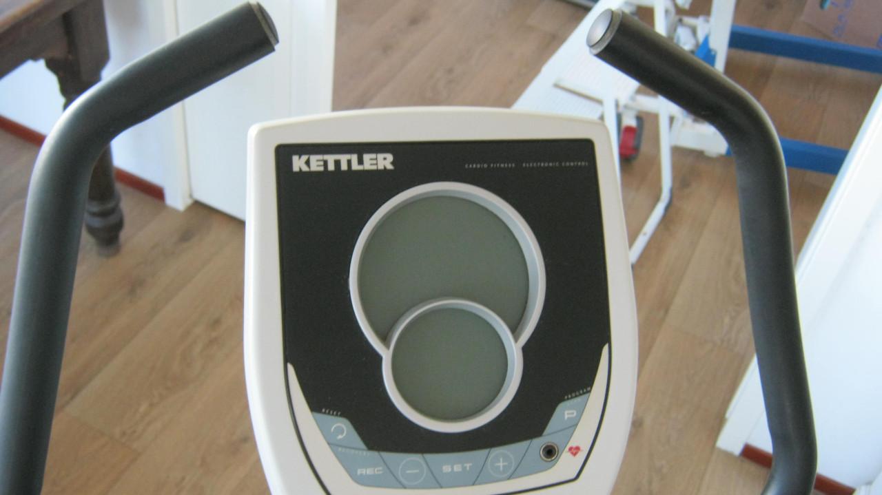 TE KOOP KETTLER GOLF P HOME TRAINER MET MAGNETICHE WIEL VOOR 100 EURO