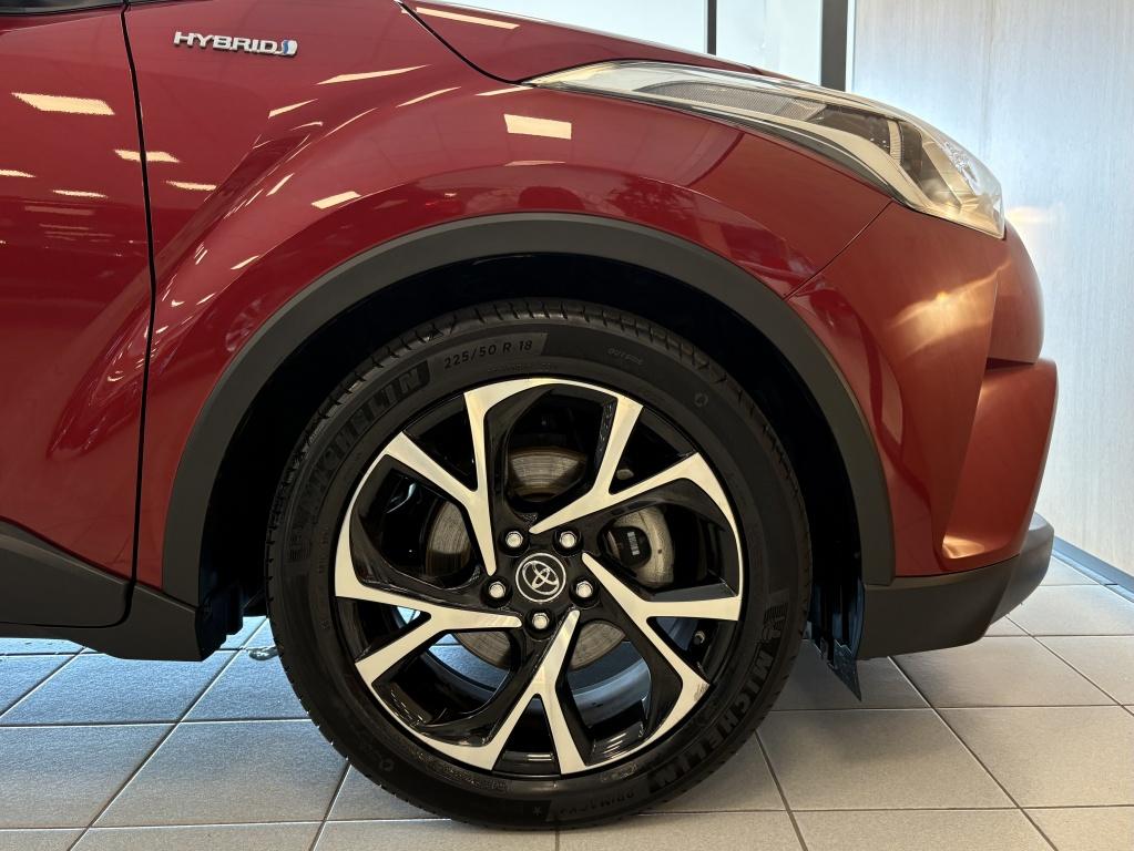 Toyota C-hr 1.8 hybrid dynamic