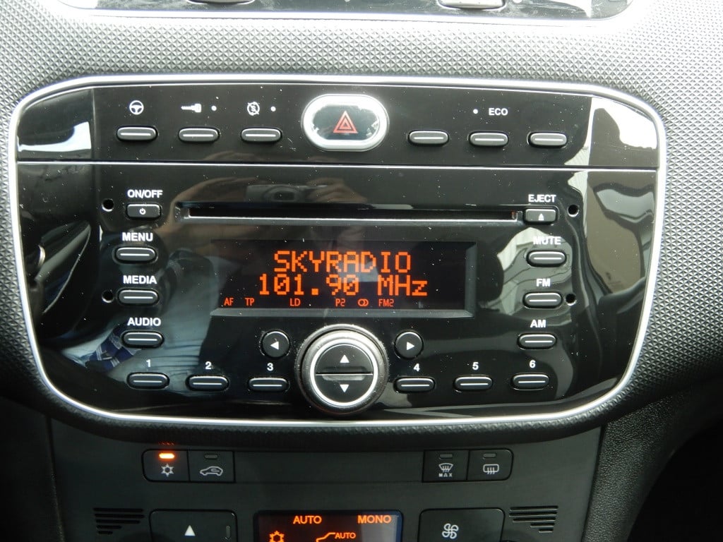 Fiat Punto evo 0.9 twinair easy| 1e eig | dealeronderh | lage kmstand | tre