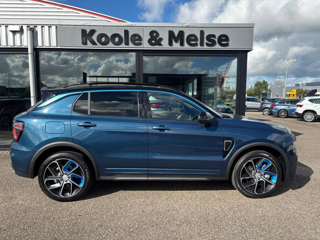 Lynk & Co 01 1.5 261pk phev 7dcth , panodak , adaptive cc , carplay