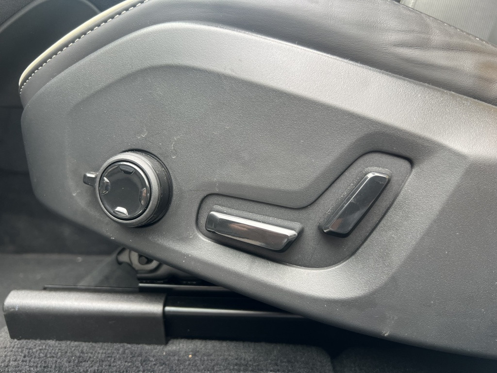 Volvo XC60 xc60 t8 455pk polestar engineered| b&w sound| head-up| panodak|