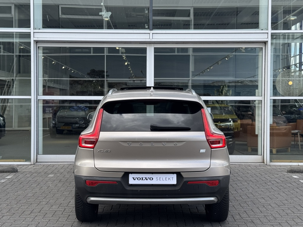 Volvo XC40 t5 262pk recharge ultimate bright| panodak| adap.cruise| leder|