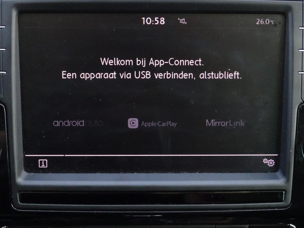 Volkswagen Passat variant 1.4 tsi gte connected series plus | pano | trekha
