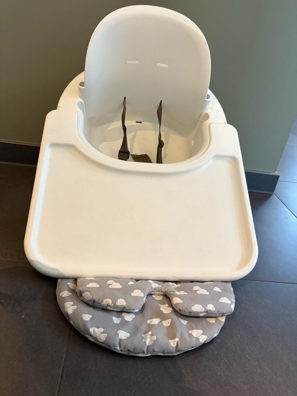 Stokke steps met dienblad en kussentjes