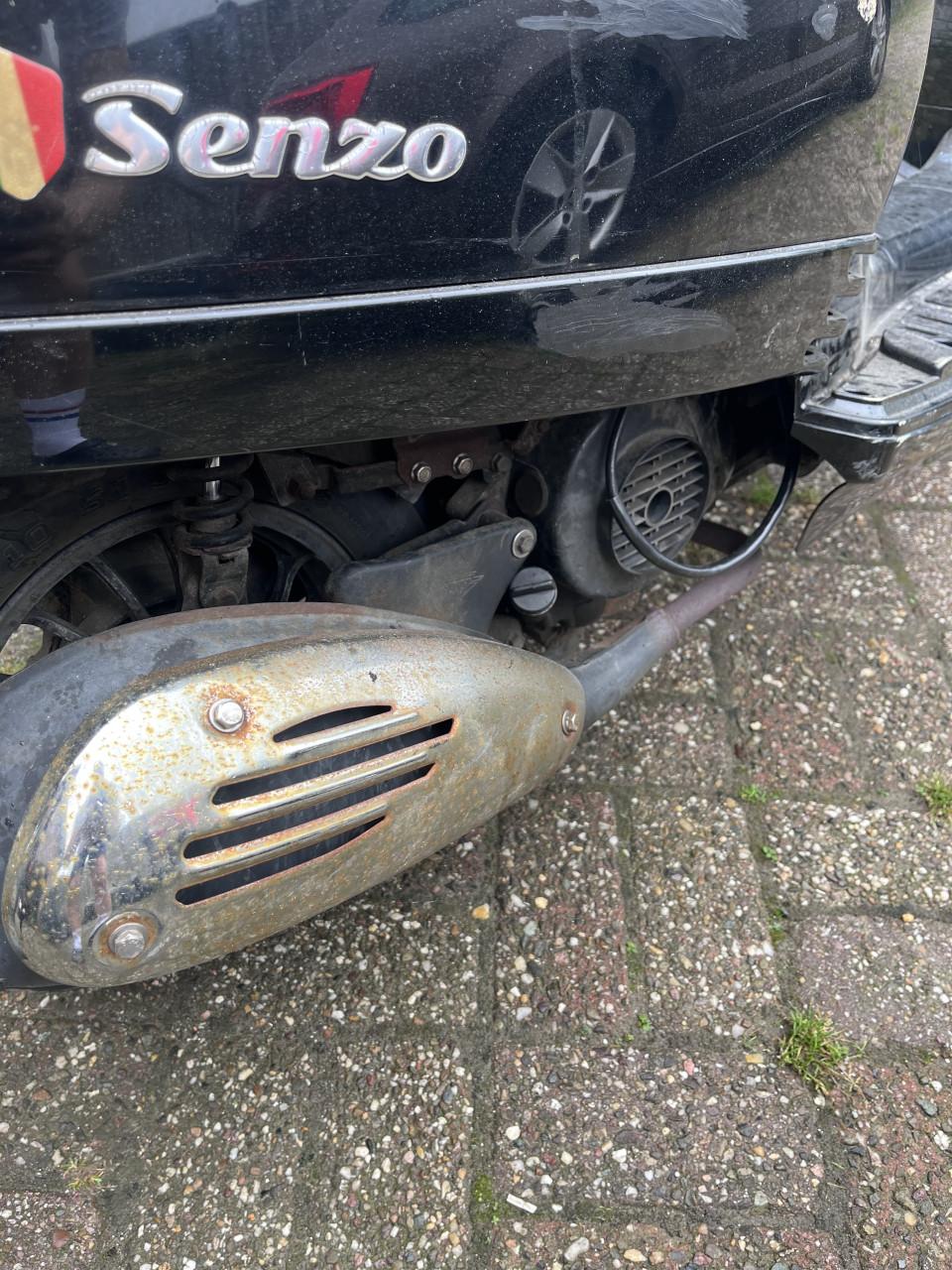Scooter Senzo Riva Lux