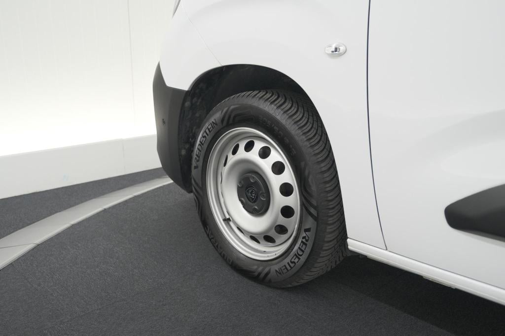 Peugeot Partner 1.5 bluehdi 100 s&s l1 | trekhaak | camera | dodehoekdetect