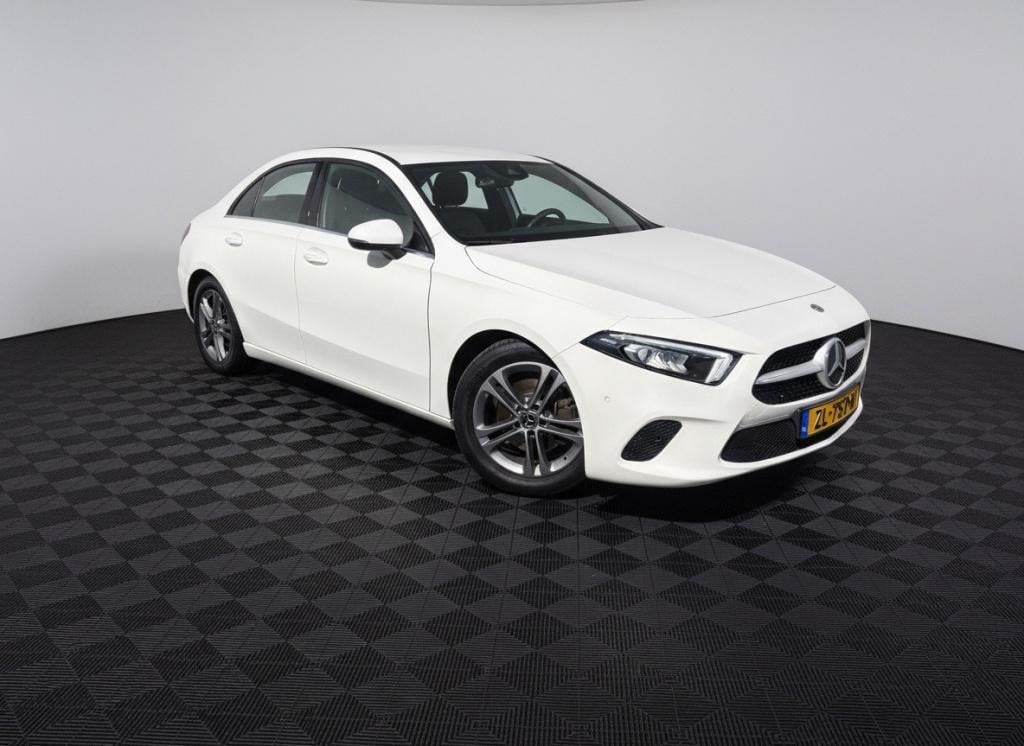 Mercedes-Benz A-Klasse 200 business solution