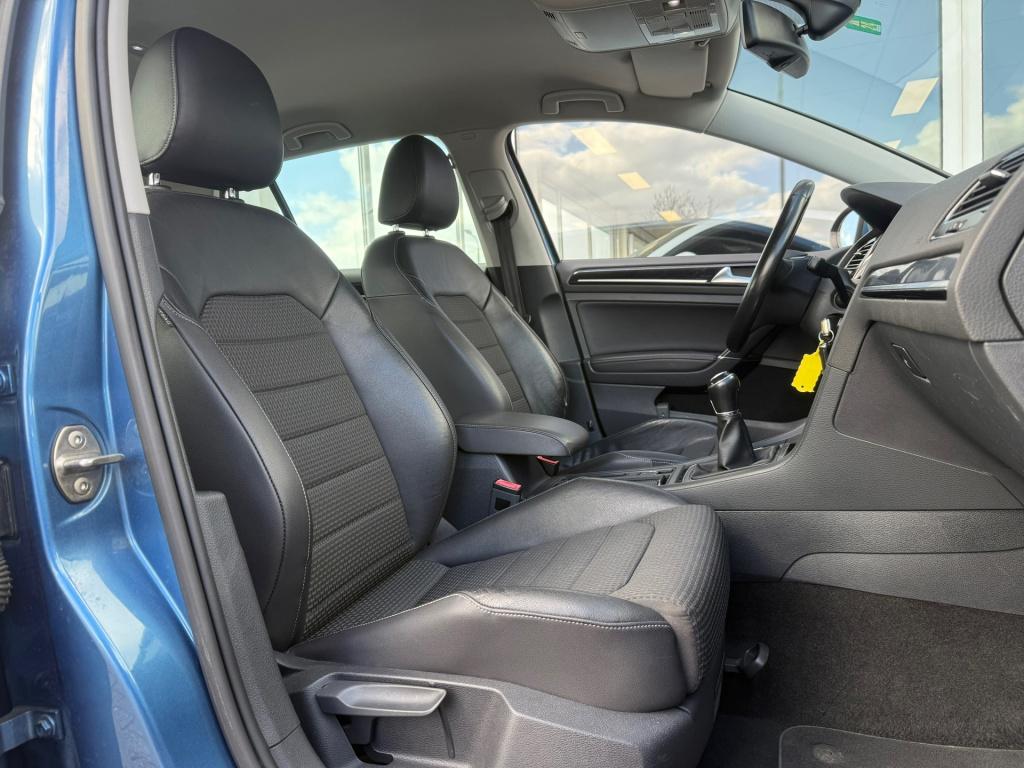 Volkswagen Golf 1.2 tsi business edition