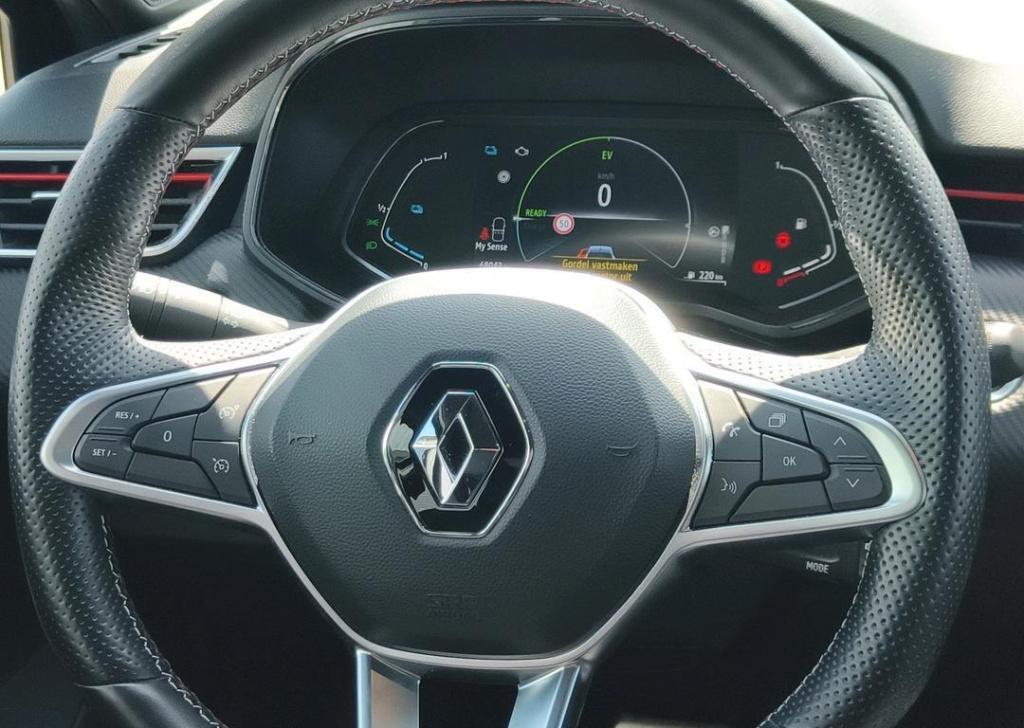 Renault Clio 1.6 e-tech hybrid 140 r.s. line - camera