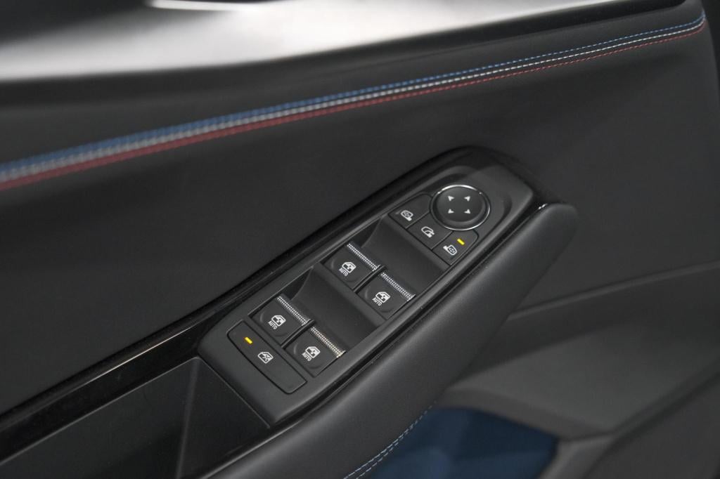 Renault Rafale 1.2 e-tech 4x4 plug-in hybrid 300 atelier alpine | pack ligh