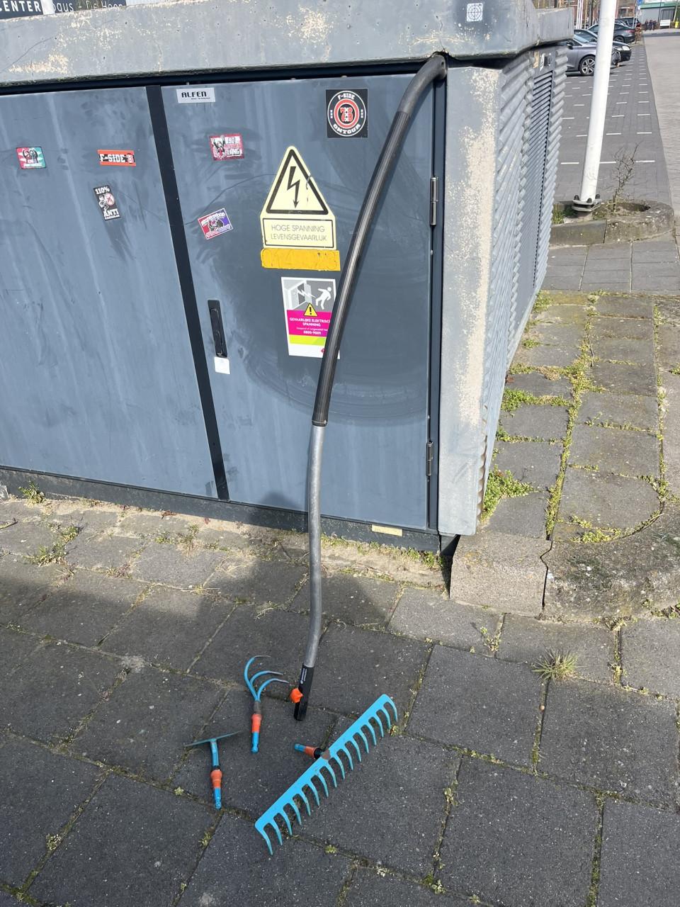 Gardena bodemset met steel en hark