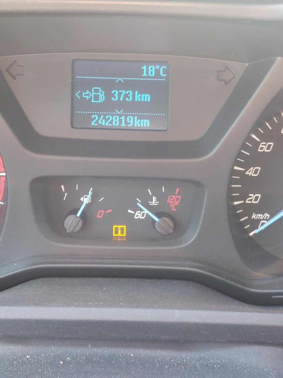 Ford transit custom bj 2014   5750 euro