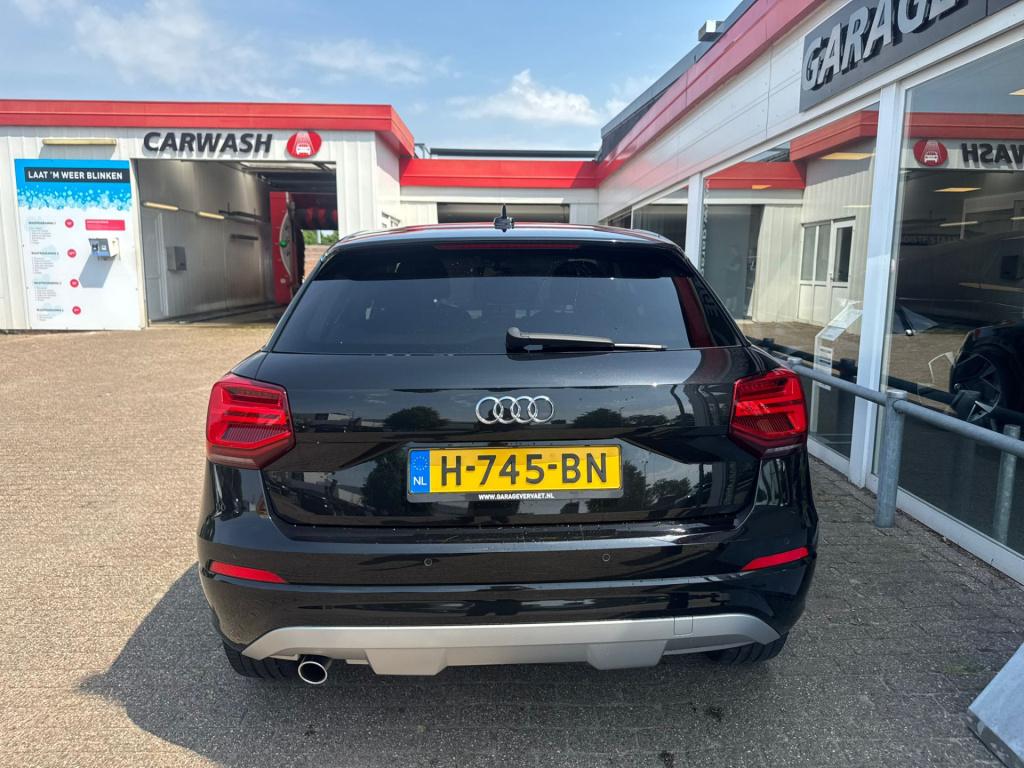 Audi Q2 30 tfsi sport