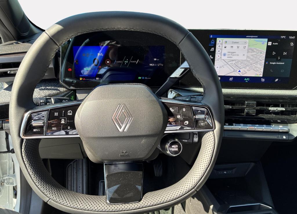 Renault Clio 1.8 hybrid 160 techno - pack première met verwarmbare en verst