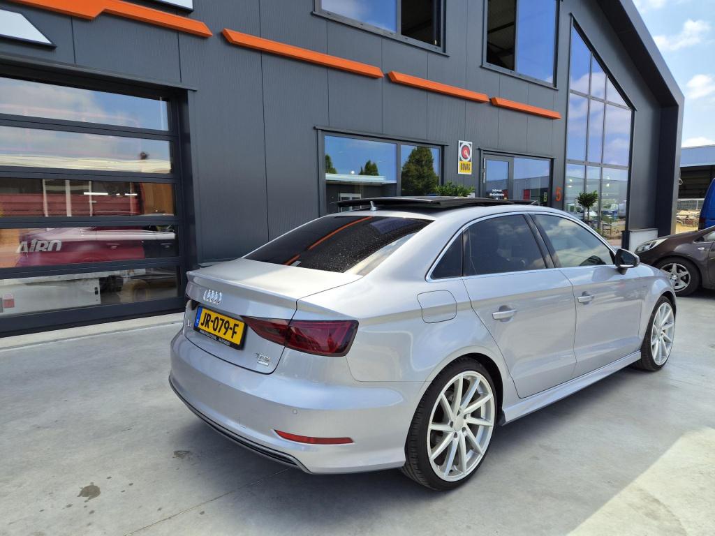 Audi A3 limousine 1.4 tfsi cod ambition pro line s
