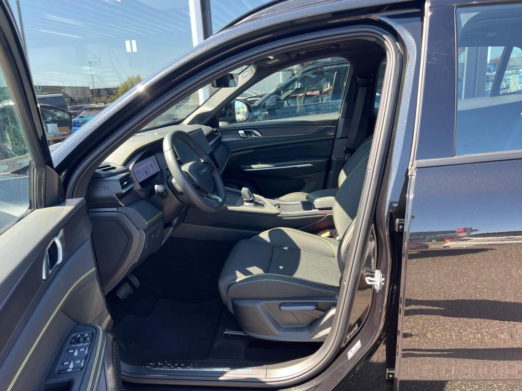 Lynk & Co 01 1.5 276pk phev 3dth core , trekhaak , carplay , adaptive cc ,