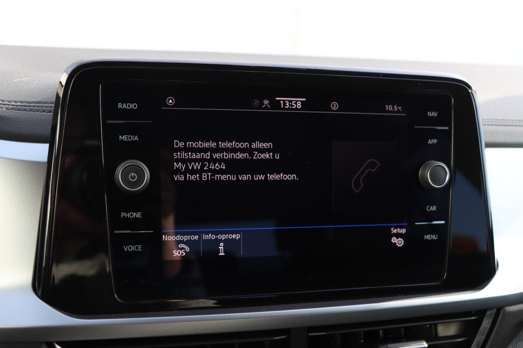 Volkswagen T-roc 1.5 tsi life edition 150pk