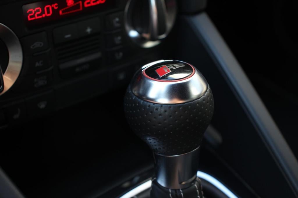 Audi Rs3 sportback 2.5tfsi quattro pro line s-tronic- youngtimer -ibis whit