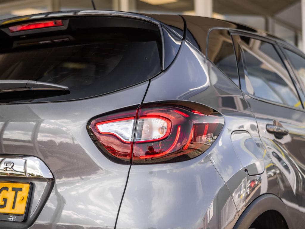 Renault Captur tce 150 intens automaat | trekhaak | pano dak | camera | par