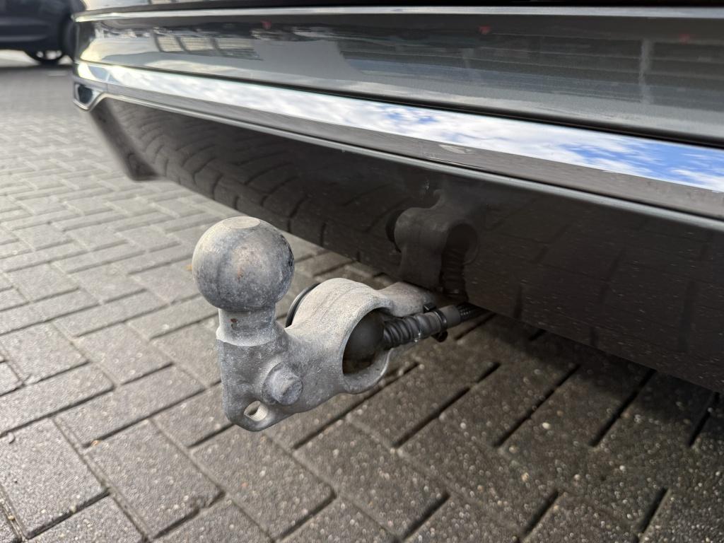 Volvo XC60 t8 390pk recharge inscription| panodak| adap.cruise| trekhaak| 3