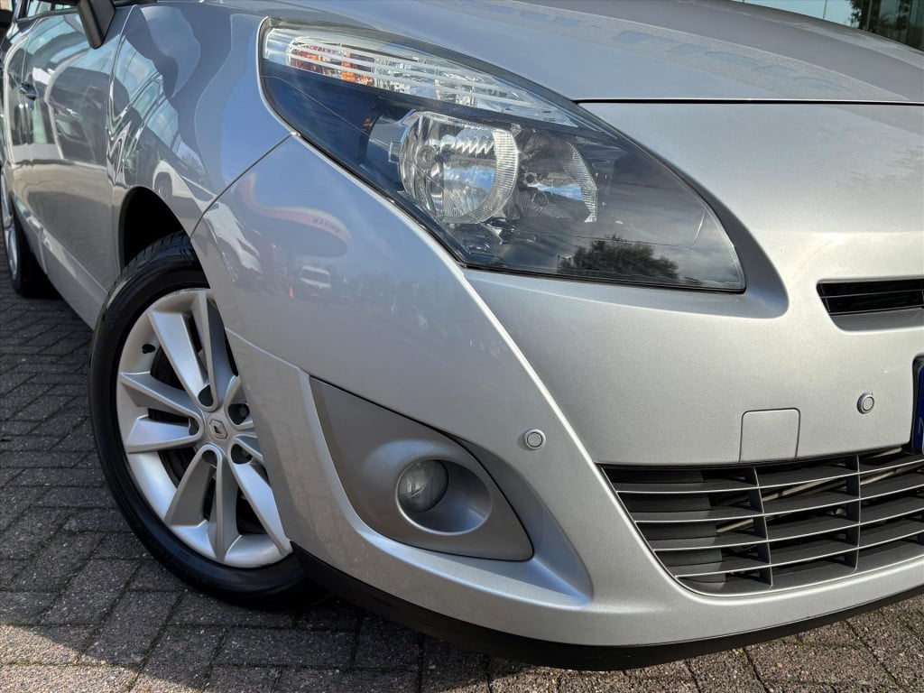 Renault Grand Scenic tce 130 7 persoons expression| schuifdak|trekhaak|rijk