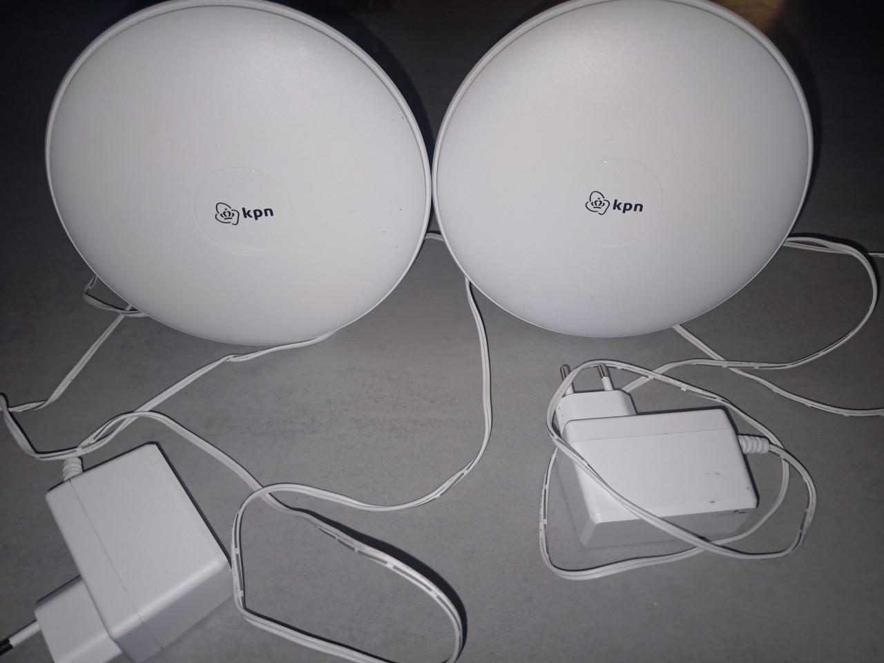 Kpn WiFi versterkers,  2 stuks.