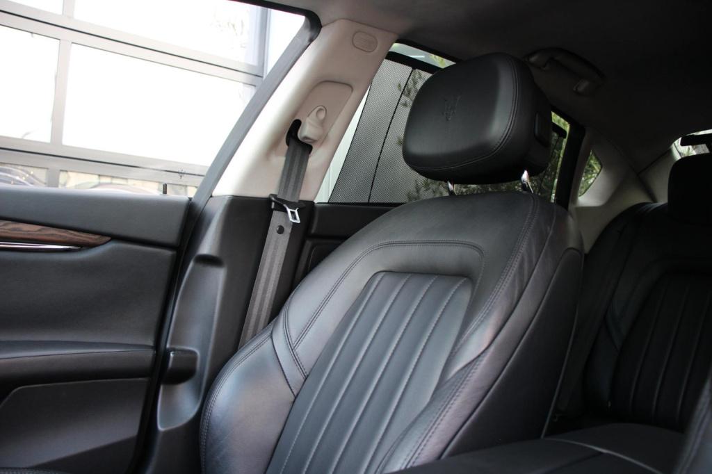 Maserati Quattroporte 3.0 s q4 411pk - leder - flippers - schuifkantel - na