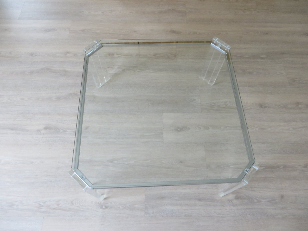 Salontafel.