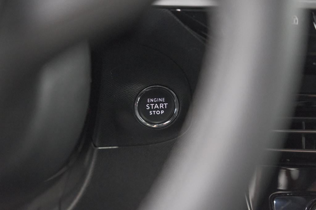 Opel Mokka 1.2 turbo 130 ultimate | camera | dodehoekdetectie | massage | a