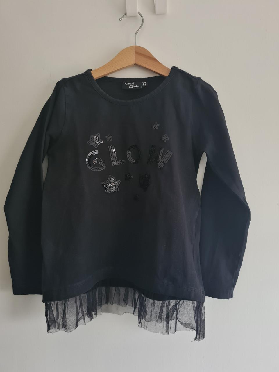 Zwarte sweater met roezel van Special Edition  Mt 128-134