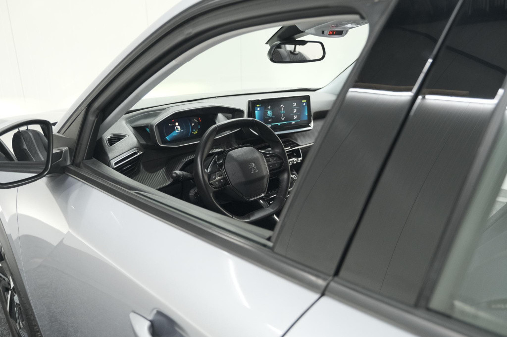 Peugeot E-2008 ev allure 50 kwh | camera | adaptieve cruise control | stoel