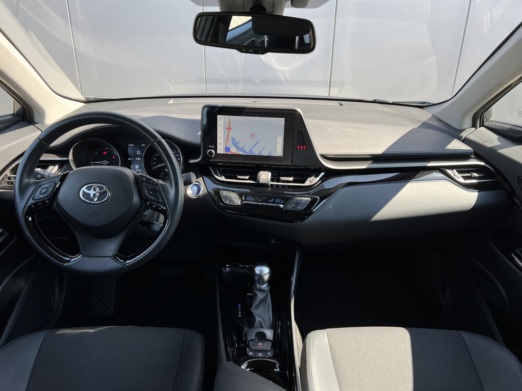 Toyota C-hr 1.8 hybrid dynamic