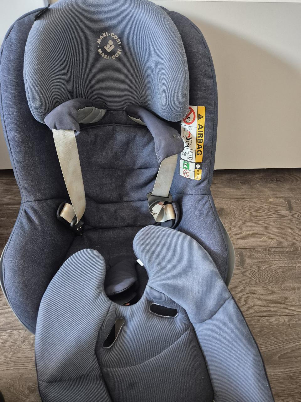 Maxicosi Pebble plus + Pearl pro + isize isofix base