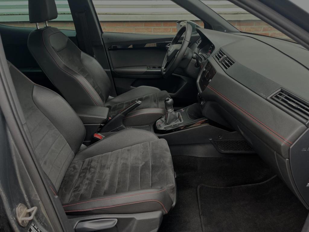 Seat Arona 1.5 tsi evo fr| 15pk | carplay | dealeronderhouden | topstaat