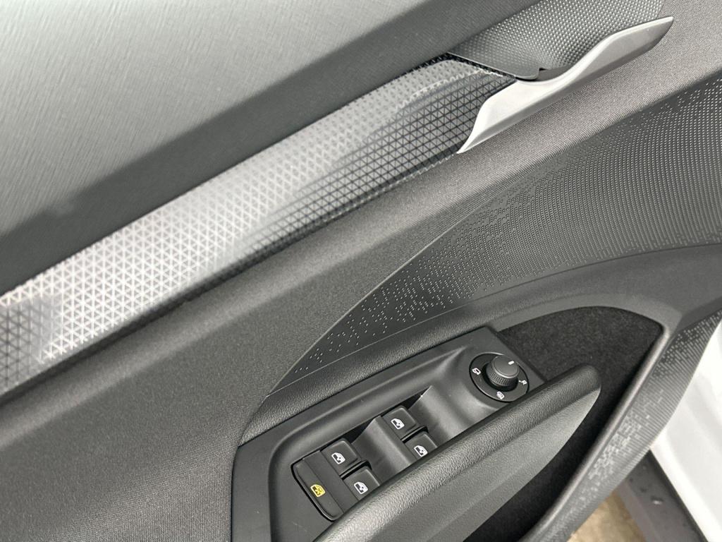 Skoda Elroq selection elektromotor 125 kw / 170 pk suv elektri