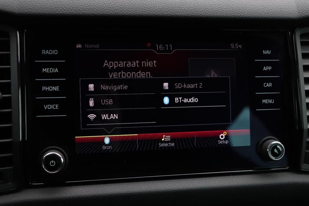 Skoda Kodiaq 1.5 tsi sportline business 150pk dsg7 | trekhaak | pano | memo