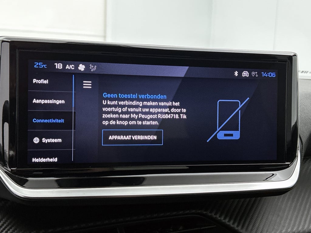 Peugeot 2008 1.2 hybrid 145 allure | rijklaar |