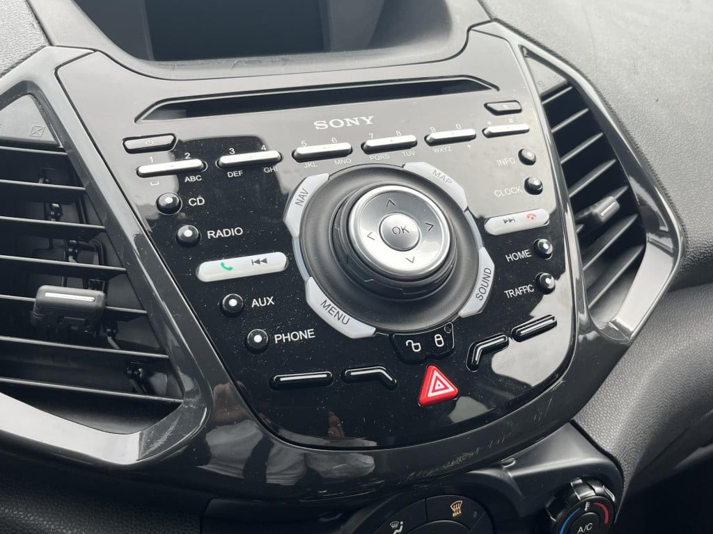 Ford Ecosport 1.0 ecoboost titanium | climate control | parkeersensoren ach