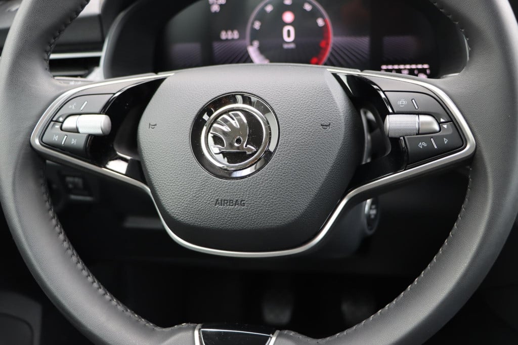 Skoda Kamiq 1.0 tsi selection
