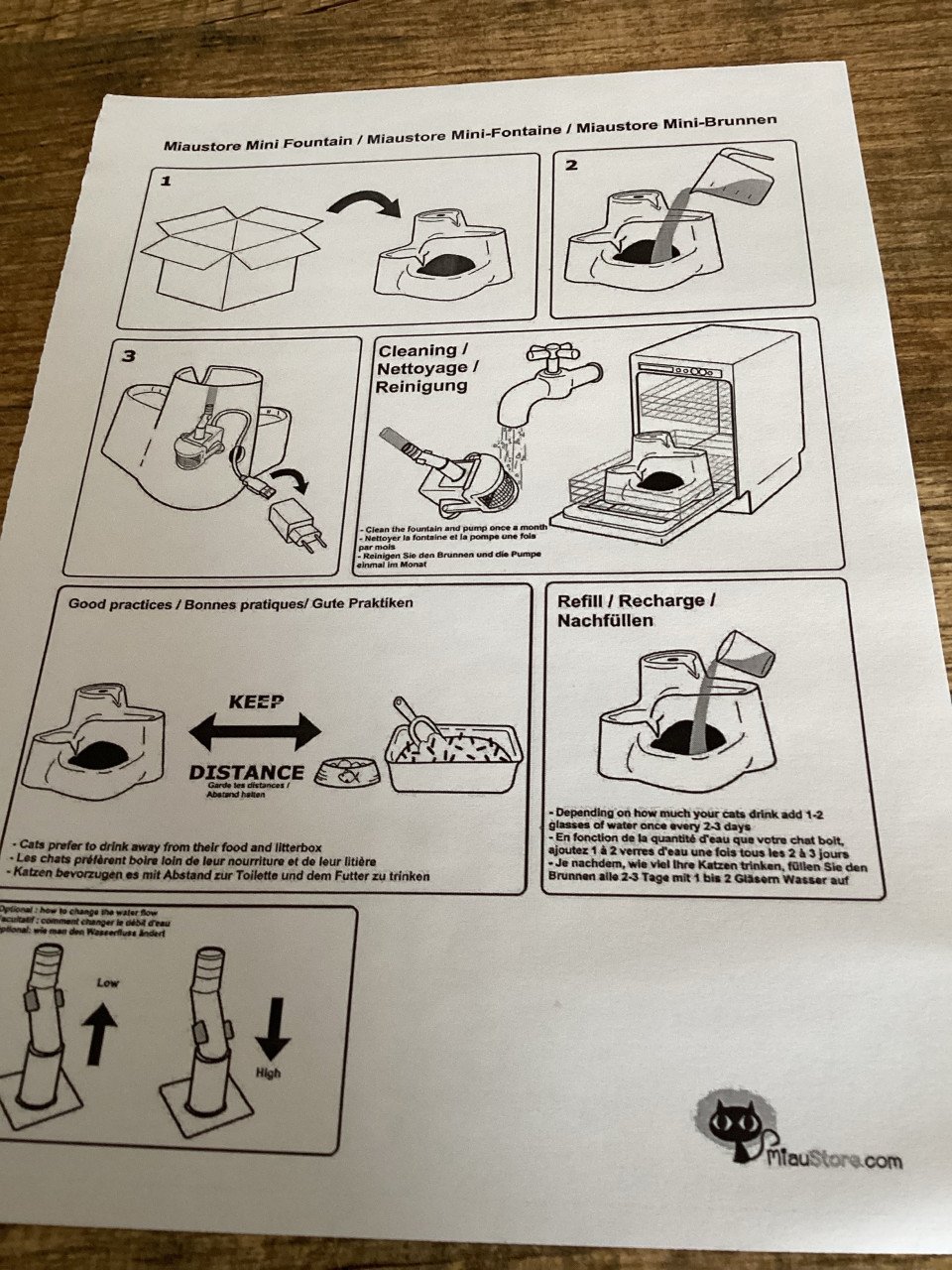 Miaustore kleine keramische drinkfontein