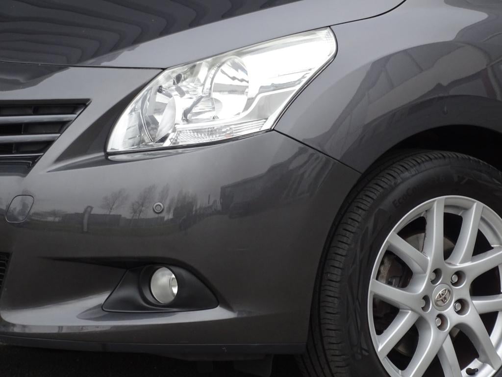 Toyota Corolla Verso 1.8 vvt-i business 7p. | 7-persoons | navi | pdc | tre