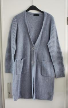 Blauw gebreide vast maat maat s