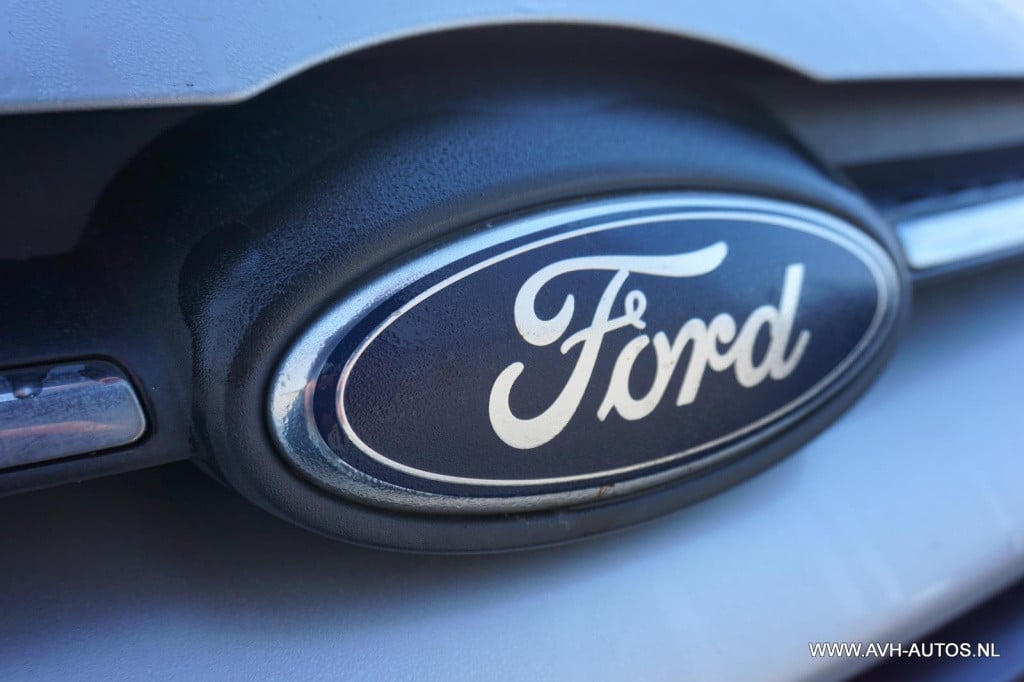 Ford Focus 1.6 ti-vct trend