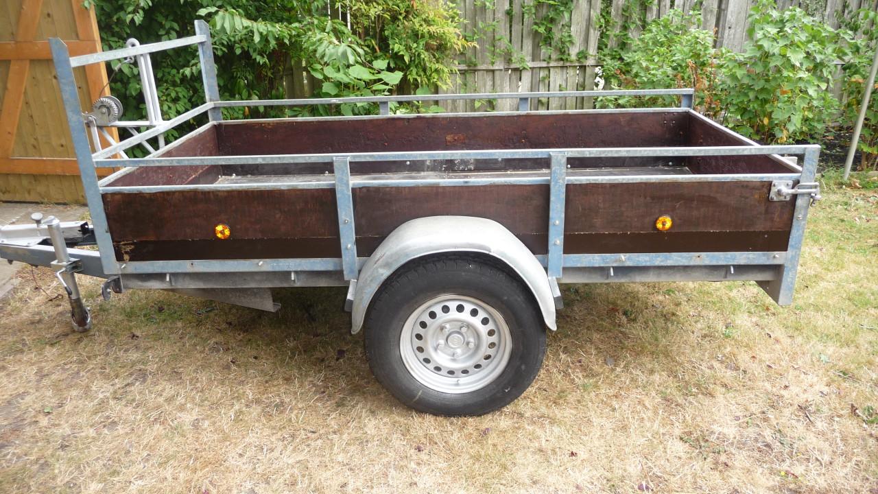 TE KOOP ONGEREMDE ROBUSTE ENKELASSER