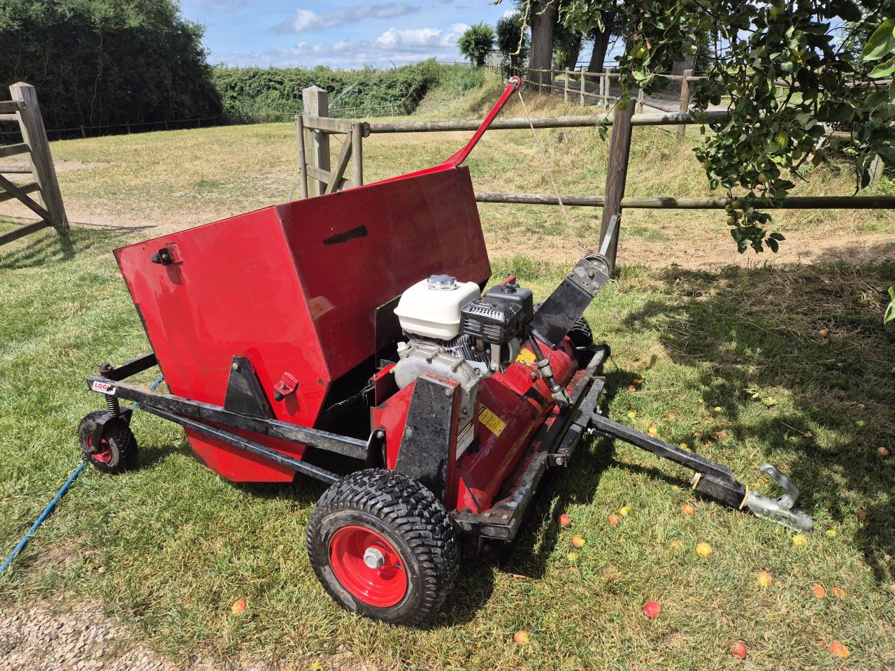 Mestveger: Paddock sweeper / cleaner