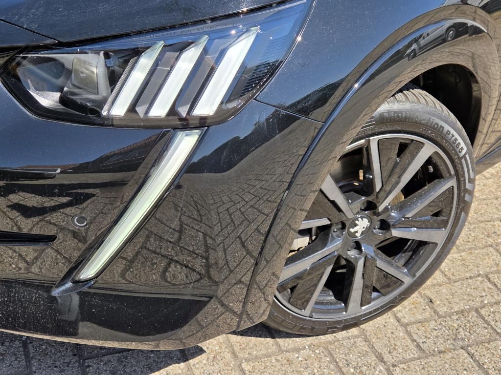 Peugeot 208 gt 50 kwh | pack alcantara | verwarmde voorstoelen | massagefun