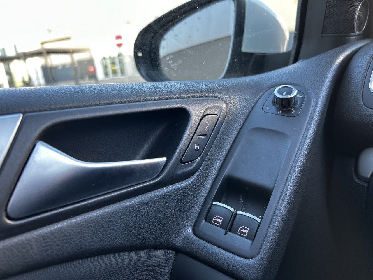 Volkswagen Golf 1.4 TSI Highline/STOELV/APK/AIRCO/PDC/