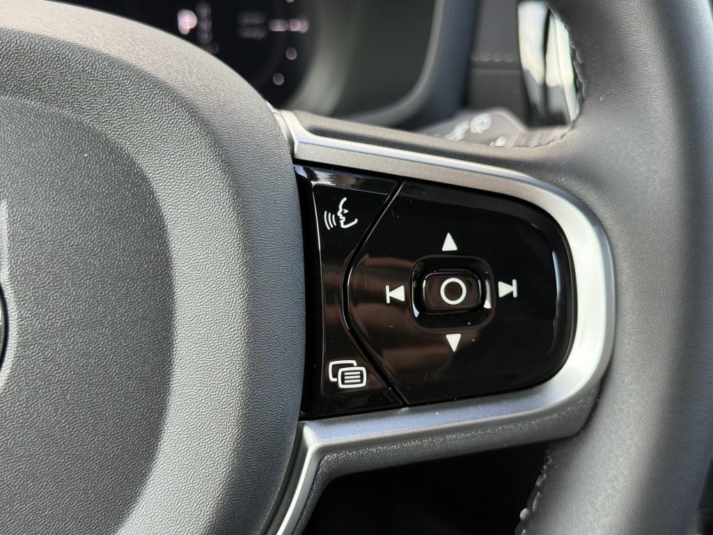 Volvo V60 t6 398pk recharge ultra dark| pano| 360camera| adap.cruise| awd