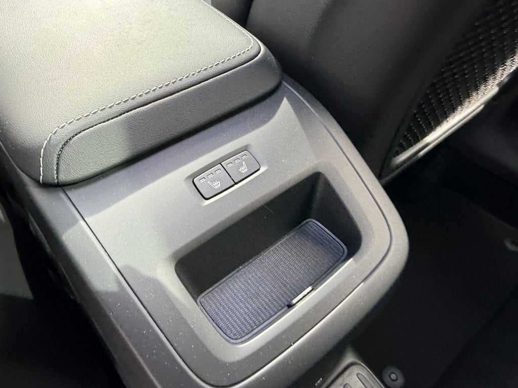 Volvo XC60 t8 455pk recharge black edition| full options !!