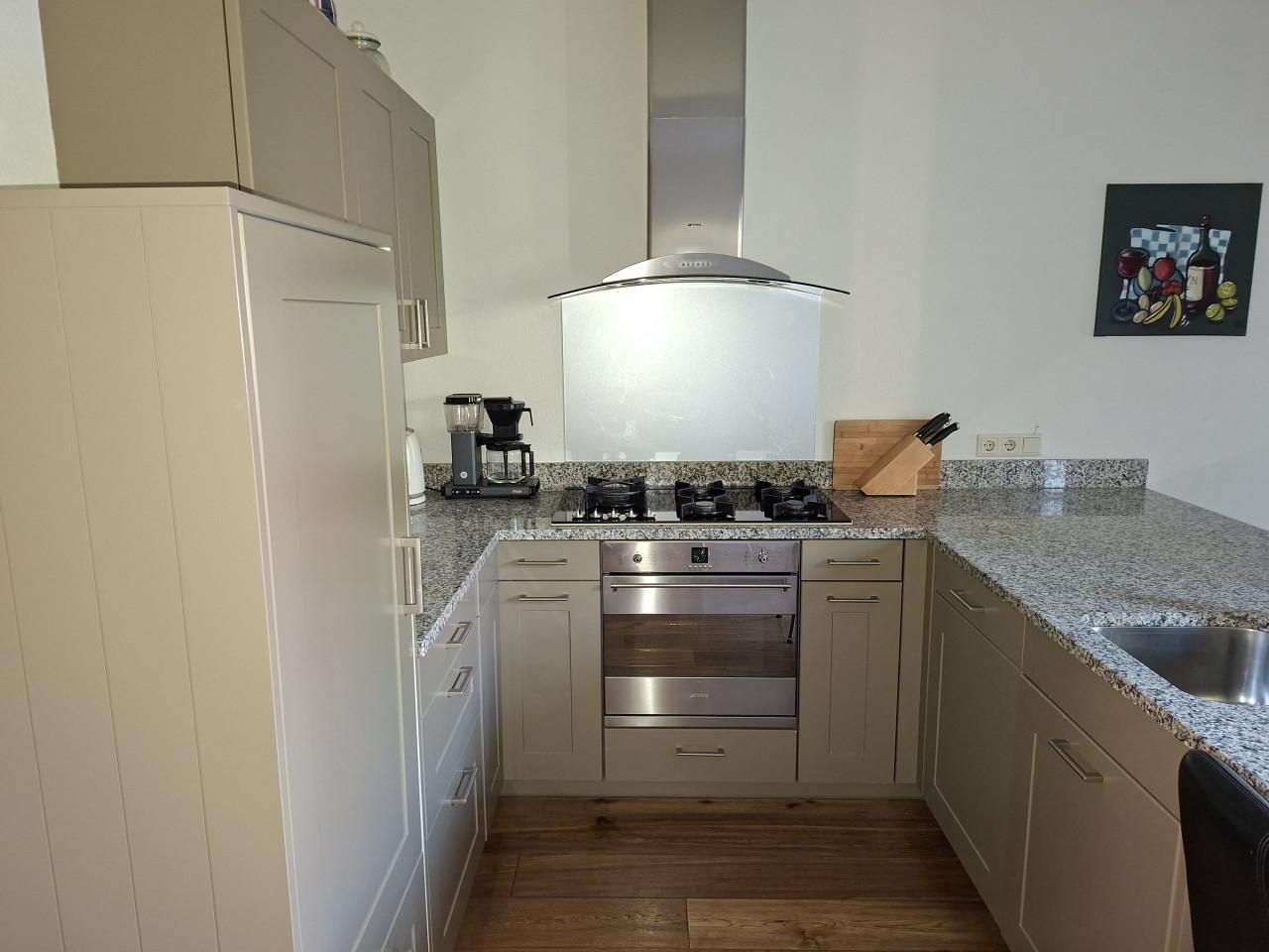 Keuken Olijfgroen, U vorm